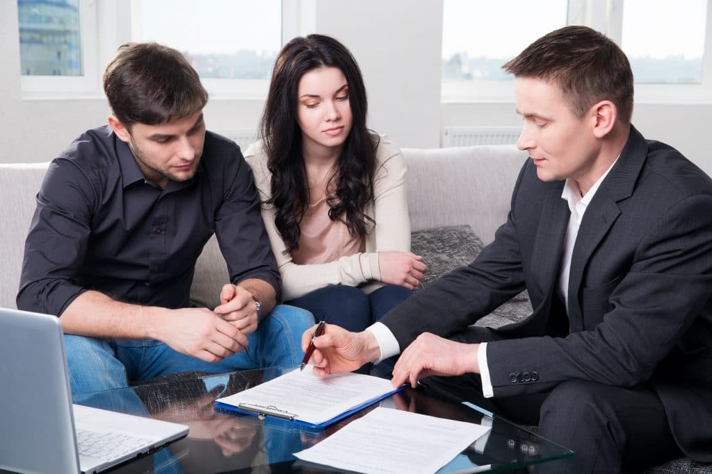 La Mejor Firma con Abogados Especializados Para Prepararse Para su Caso Legal, Representación Legal de Abogados Expertos Pomona California